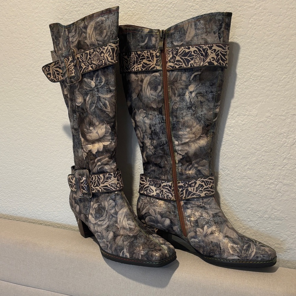 Elegant Floral Heeled Boots